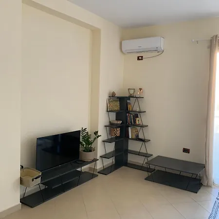 Elis * Vlorë