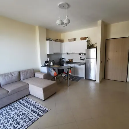 Apartment Elis *
